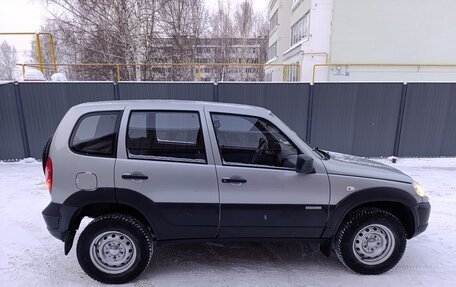 Chevrolet Niva I рестайлинг, 2013 год, 465 000 рублей, 6 фотография