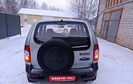 Chevrolet Niva I рестайлинг, 2013 год, 465 000 рублей, 4 фотография