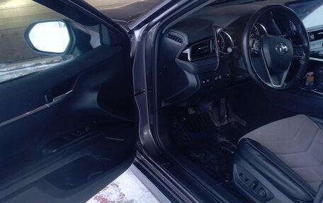 Toyota Camry, 2022 год, 3 250 000 рублей, 14 фотография