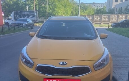 KIA cee'd III, 2017 год, 699 999 рублей, 4 фотография