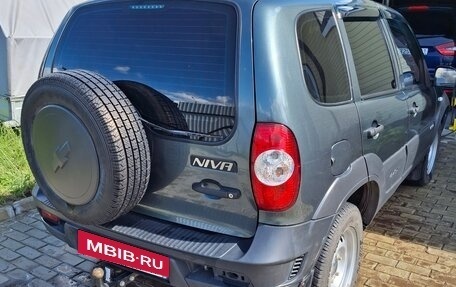 Chevrolet Niva I рестайлинг, 2016 год, 690 000 рублей, 3 фотография