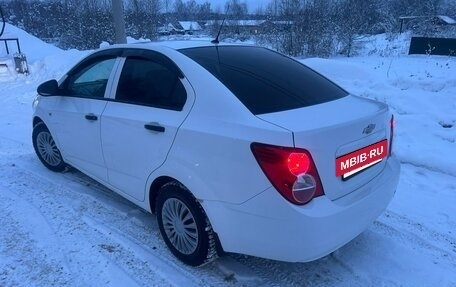 Chevrolet Aveo III, 2013 год, 515 000 рублей, 3 фотография