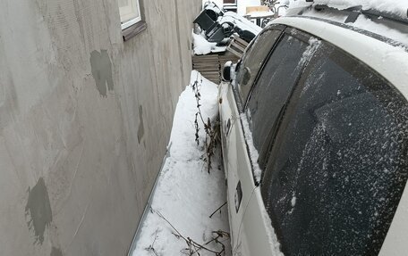 Nissan Avenir II, 1998 год, 120 000 рублей, 3 фотография