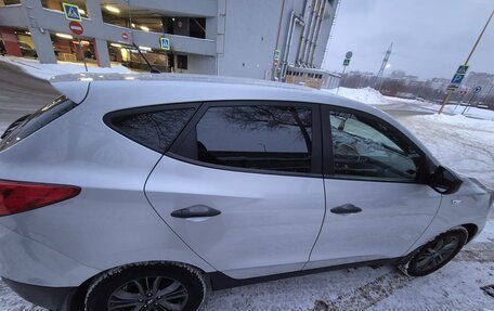 Hyundai ix35 I рестайлинг, 2015 год, 1 000 000 рублей, 6 фотография