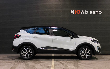 Renault Kaptur I рестайлинг, 2017 год, 1 445 000 рублей, 4 фотография