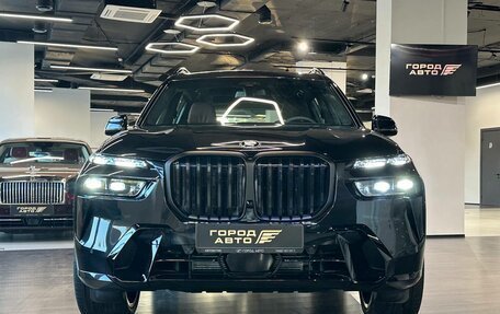 BMW X7, 2025 год, 17 000 000 рублей, 2 фотография