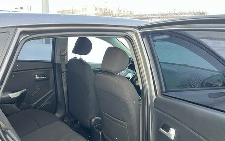 KIA Rio III рестайлинг, 2015 год, 900 000 рублей, 13 фотография