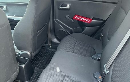 KIA Rio III рестайлинг, 2015 год, 900 000 рублей, 15 фотография