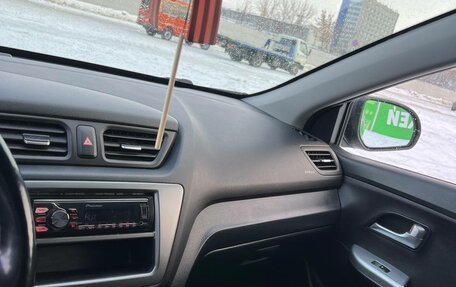 KIA Rio III рестайлинг, 2015 год, 900 000 рублей, 21 фотография