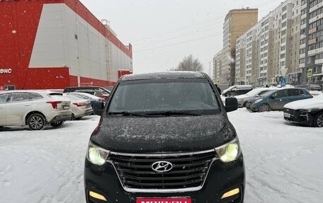 Hyundai H-1 II рестайлинг, 2019 год, 3 600 000 рублей, 1 фотография