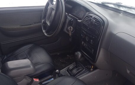 KIA Sportage IV рестайлинг, 2003 год, 255 000 рублей, 4 фотография