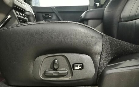 Mitsubishi Pajero III рестайлинг, 2002 год, 870 000 рублей, 11 фотография