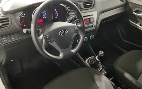 KIA Rio III рестайлинг, 2017 год, 1 093 000 рублей, 12 фотография