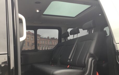 Hyundai Staria, 2023 год, 4 950 000 рублей, 9 фотография