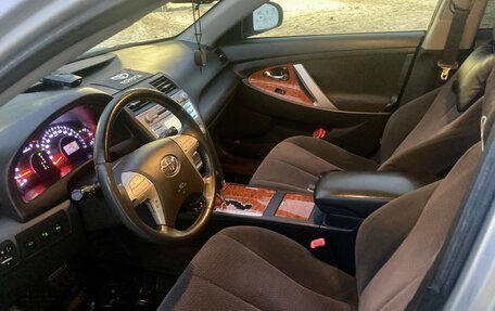 Toyota Camry, 2011 год, 1 100 000 рублей, 7 фотография