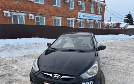 Hyundai Solaris II рестайлинг, 2012 год, 815 000 рублей, 2 фотография