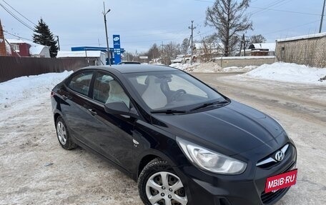 Hyundai Solaris II рестайлинг, 2012 год, 815 000 рублей, 4 фотография