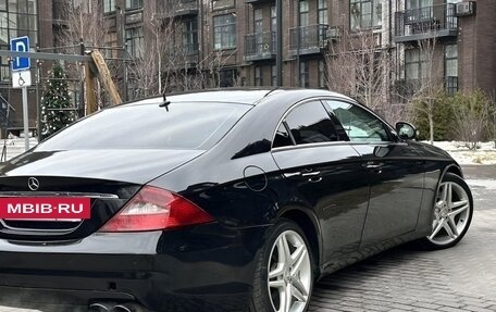 Mercedes-Benz CLS, 2005 год, 650 000 рублей, 6 фотография