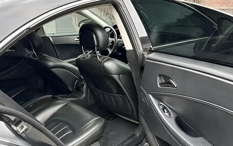 Mercedes-Benz CLS, 2005 год, 650 000 рублей, 12 фотография