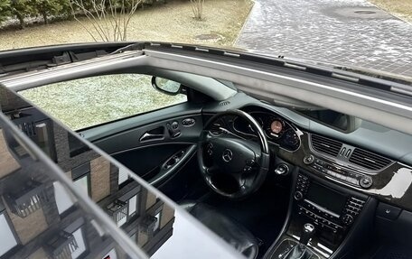 Mercedes-Benz CLS, 2005 год, 650 000 рублей, 9 фотография