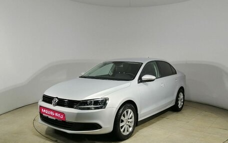 Volkswagen Jetta VI, 2013 год, 990 000 рублей, 5 фотография
