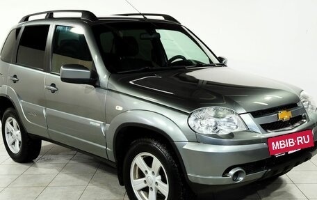 Chevrolet Niva I рестайлинг, 2015 год, 760 000 рублей, 2 фотография