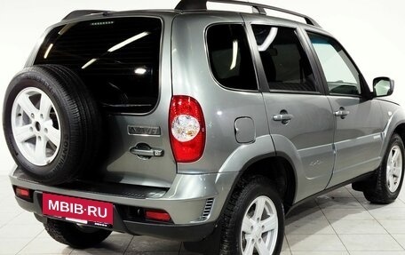 Chevrolet Niva I рестайлинг, 2015 год, 760 000 рублей, 3 фотография