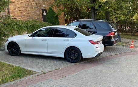 BMW 3 серия, 2019 год, 3 500 000 рублей, 15 фотография