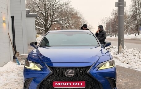 Lexus ES VII, 2019 год, 3 650 000 рублей, 1 фотография