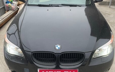 BMW 5 серия, 2004 год, 1 300 000 рублей, 1 фотография