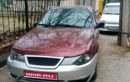 Daewoo Nexia I рестайлинг, 2002 год, 50 000 рублей, 1 фотография