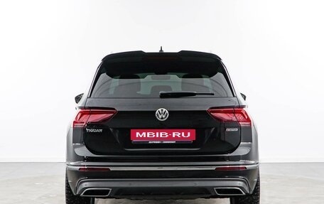 Volkswagen Tiguan II, 2019 год, 3 547 444 рублей, 4 фотография