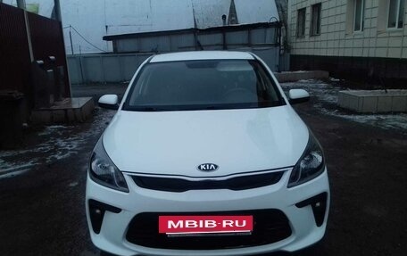KIA Rio IV, 2017 год, 1 000 000 рублей, 5 фотография