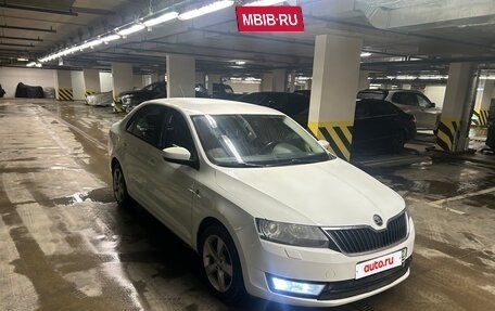Skoda Rapid I, 2015 год, 830 000 рублей, 2 фотография