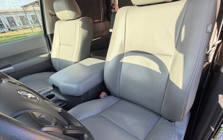 Toyota Sequoia II рестайлинг, 2021 год, 10 990 000 рублей, 10 фотография