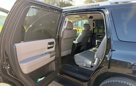 Toyota Sequoia II рестайлинг, 2021 год, 10 990 000 рублей, 15 фотография