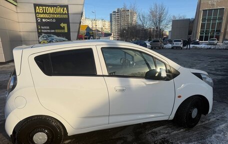 Chevrolet Spark III, 2011 год, 635 000 рублей, 6 фотография