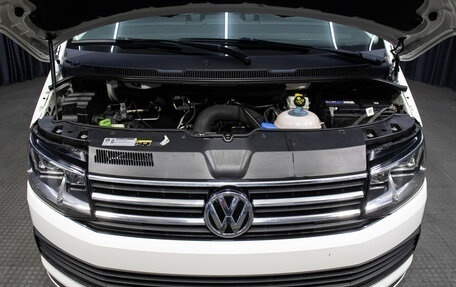 Volkswagen Caravelle T6 рестайлинг, 2019 год, 3 400 000 рублей, 9 фотография