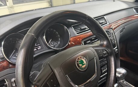 Skoda Superb III рестайлинг, 2012 год, 1 120 000 рублей, 6 фотография