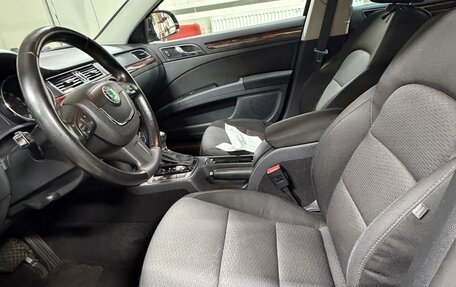 Skoda Superb III рестайлинг, 2012 год, 1 120 000 рублей, 8 фотография