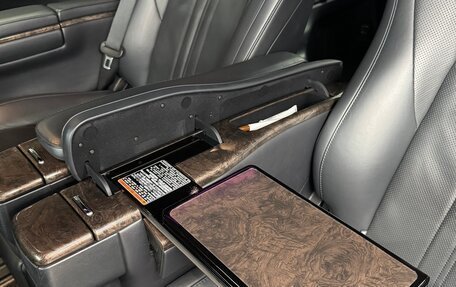 Toyota Alphard III, 2019 год, 4 550 000 рублей, 2 фотография