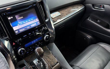 Toyota Alphard III, 2019 год, 4 550 000 рублей, 17 фотография