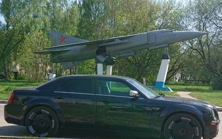 Chrysler 300C II, 2005 год, 1 100 000 рублей, 3 фотография