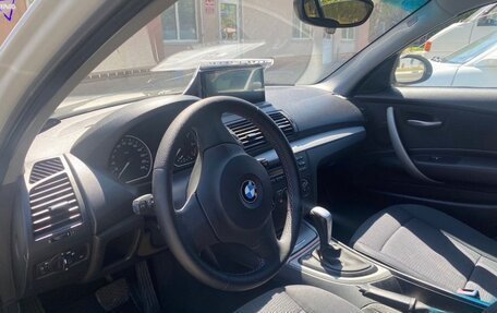 BMW 1 серия, 2008 год, 800 000 рублей, 10 фотография