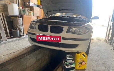 BMW 1 серия, 2008 год, 800 000 рублей, 9 фотография