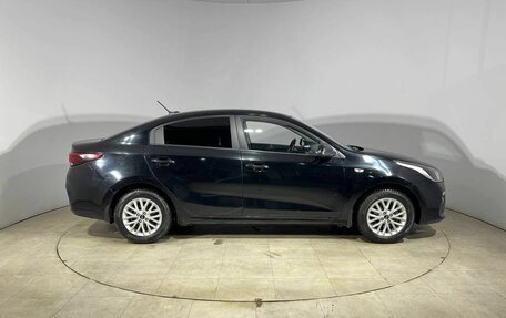 KIA Rio IV, 2018 год, 1 330 000 рублей, 5 фотография