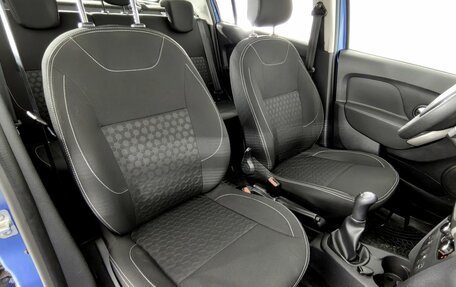 Renault Logan II, 2015 год, 960 000 рублей, 17 фотография