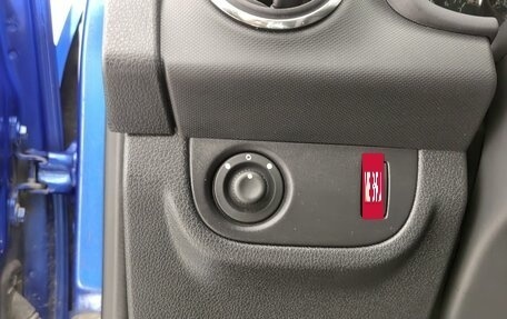 Renault Logan II, 2015 год, 960 000 рублей, 14 фотография