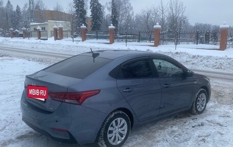 Hyundai Solaris II рестайлинг, 2017 год, 1 550 000 рублей, 3 фотография