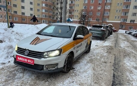 Volkswagen Polo VI (EU Market), 2018 год, 550 000 рублей, 1 фотография